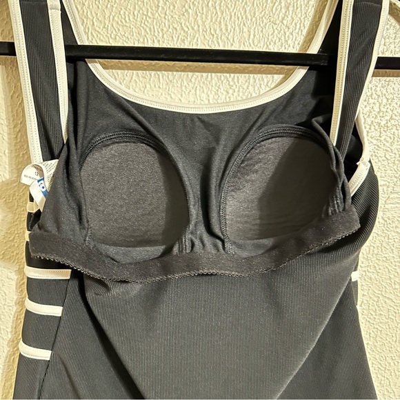 GABAR Women's Bland and White Chlorine Resistant Tankini - Picture 5 of 6